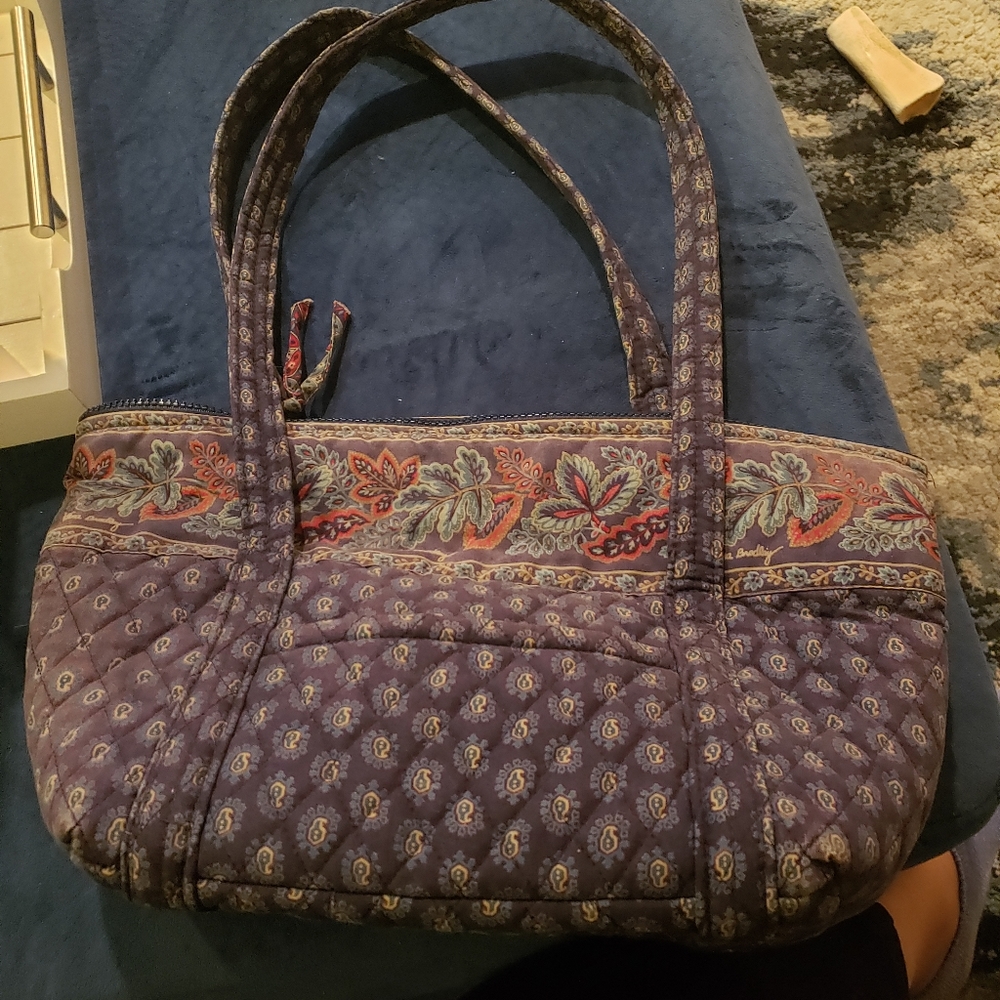 Navy blue Vera Bradley shoulder bag